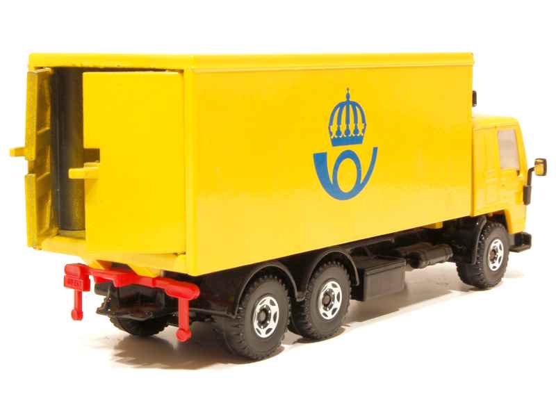 1001 Volvo FL7 Intercooler Poste