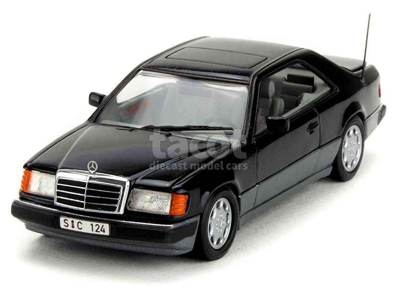 1037 Mercedes 320 CE Coup&eacute;/ W124 1990