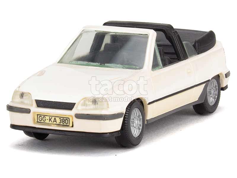 1681 Opel Kadett GSi Cabriolet