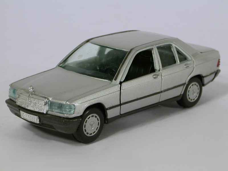 1694 Mercedes 190E/ W201