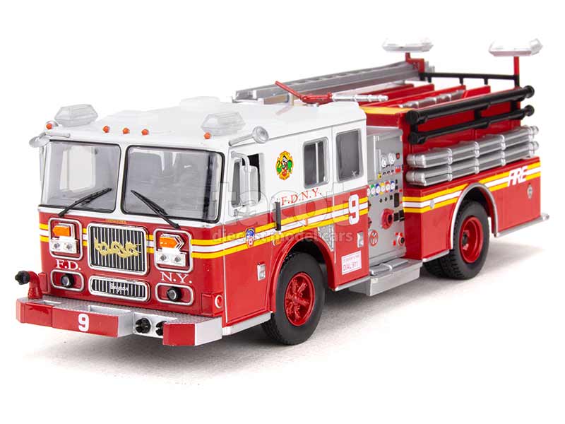 2074 Seagrave Engine Pumper Pompiers USA 2003
