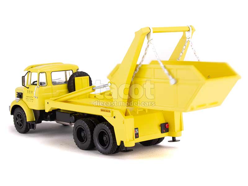 2389 Berliet GLM 12 6x4 Multibenne Marelle