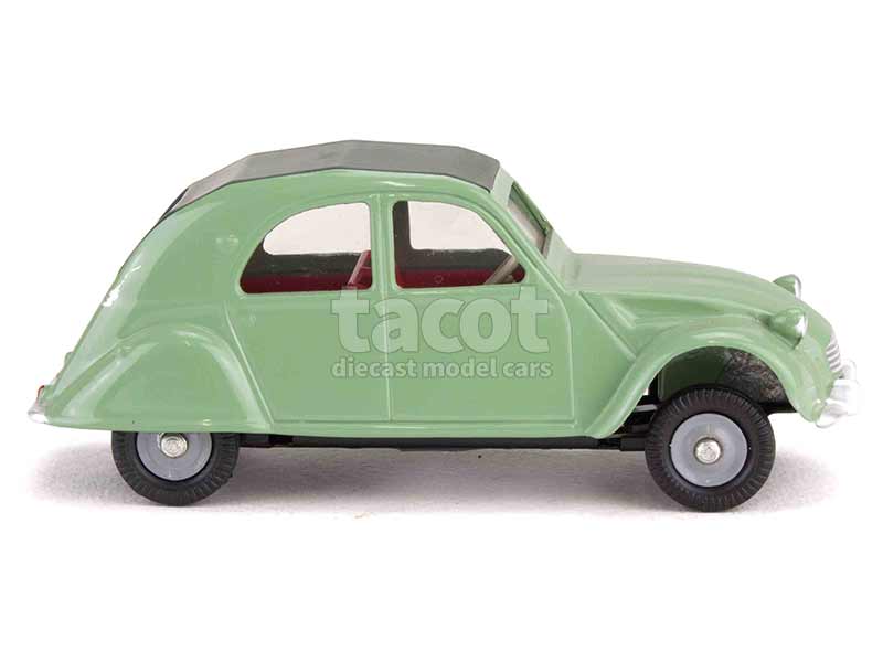 2439 Citroën Set 2CV/DS Quai de Javel