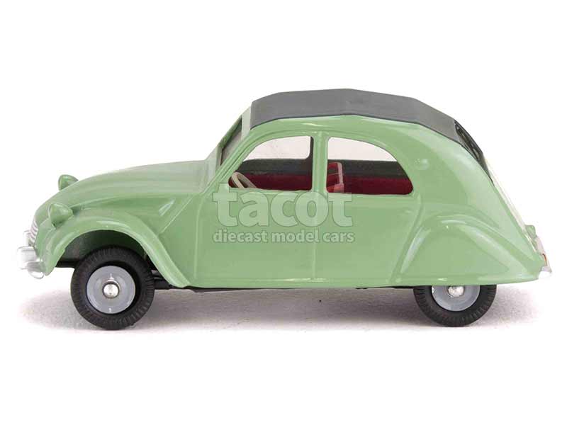 2439 Citroën Set 2CV/DS Quai de Javel