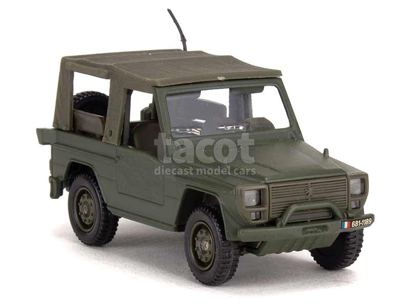 2441 Peugeot P4 Radio Bâché Militaire