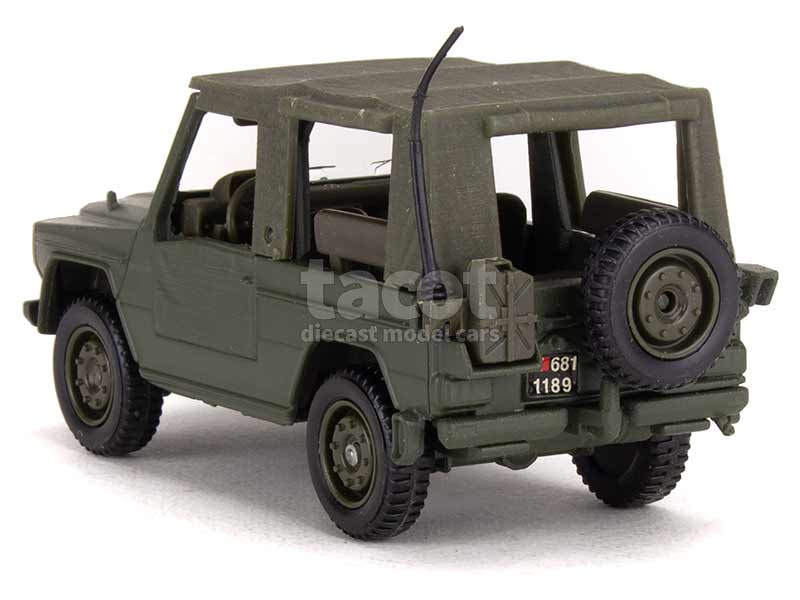 2441 Peugeot P4 Radio Bâché Militaire