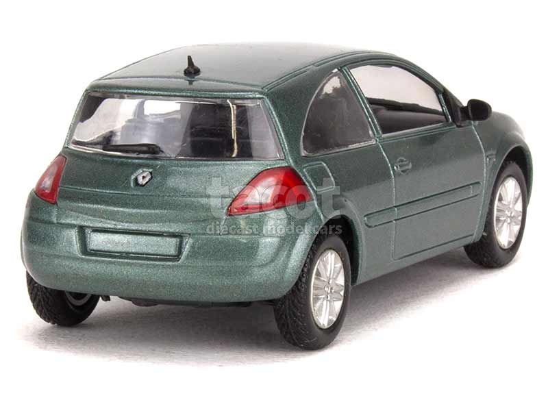 2444 Renault Megane II Coupé 2003