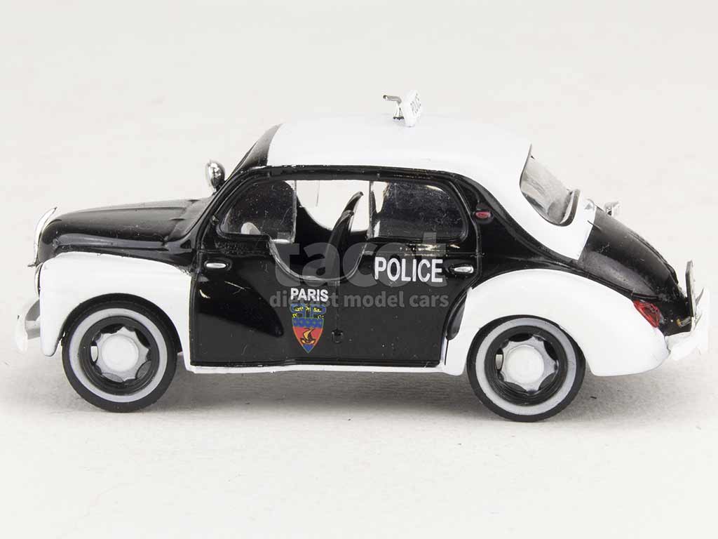 2574 Renault 4CV Police Pie