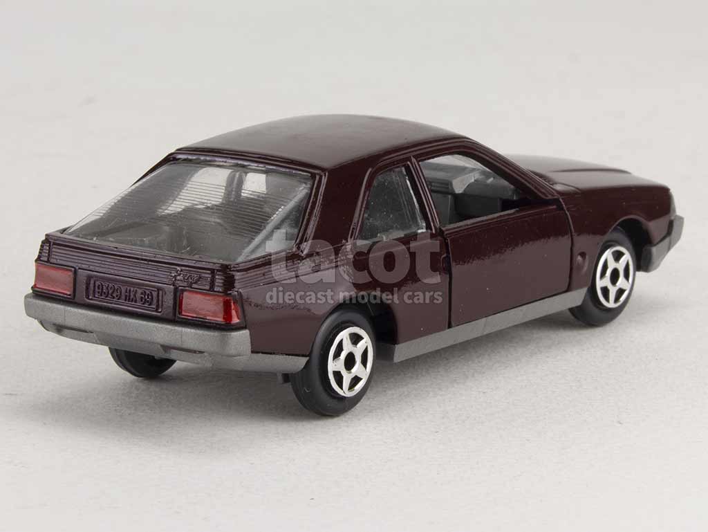 2724 Renault Fuego GTS