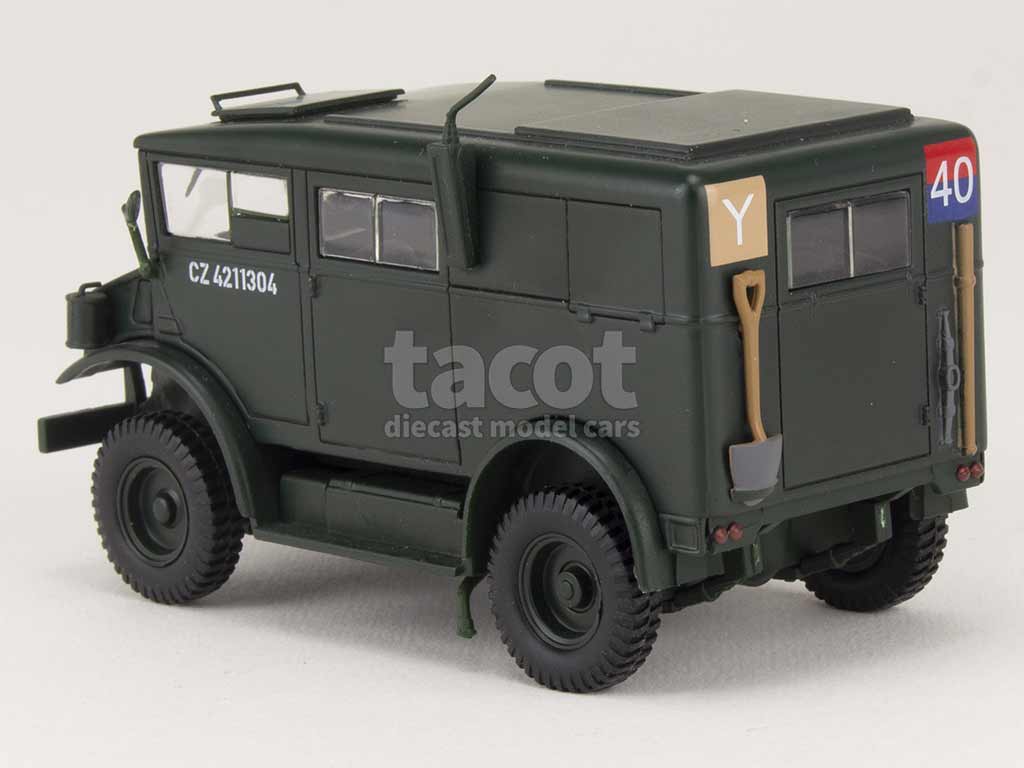 Niko Model 1:700 Chevrolet C8A Ambulance (5 to a pack) - Figures for Sale