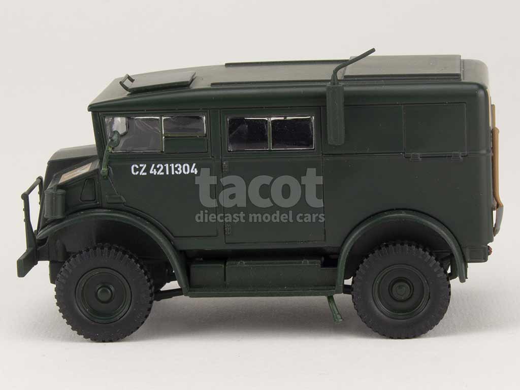Chevrolet C8A Ambulance armée (Motor City Classics) 1/43e
