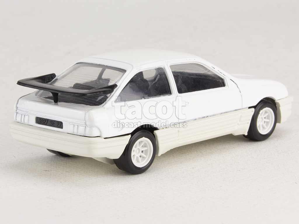 Voiture Miniature SOLIDO Ford Sierra RS Cosworth - Tour De Corse 1988 N°8 - Échelle 1/18