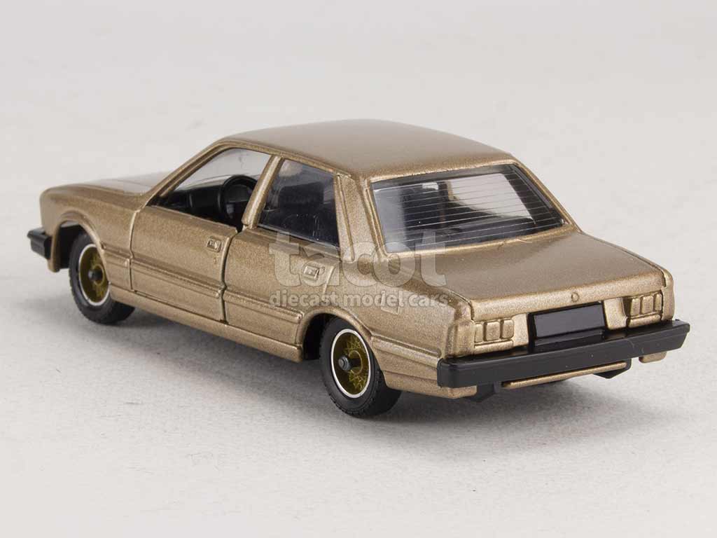 505 peugeot Solido 1/43 | Puces Privées