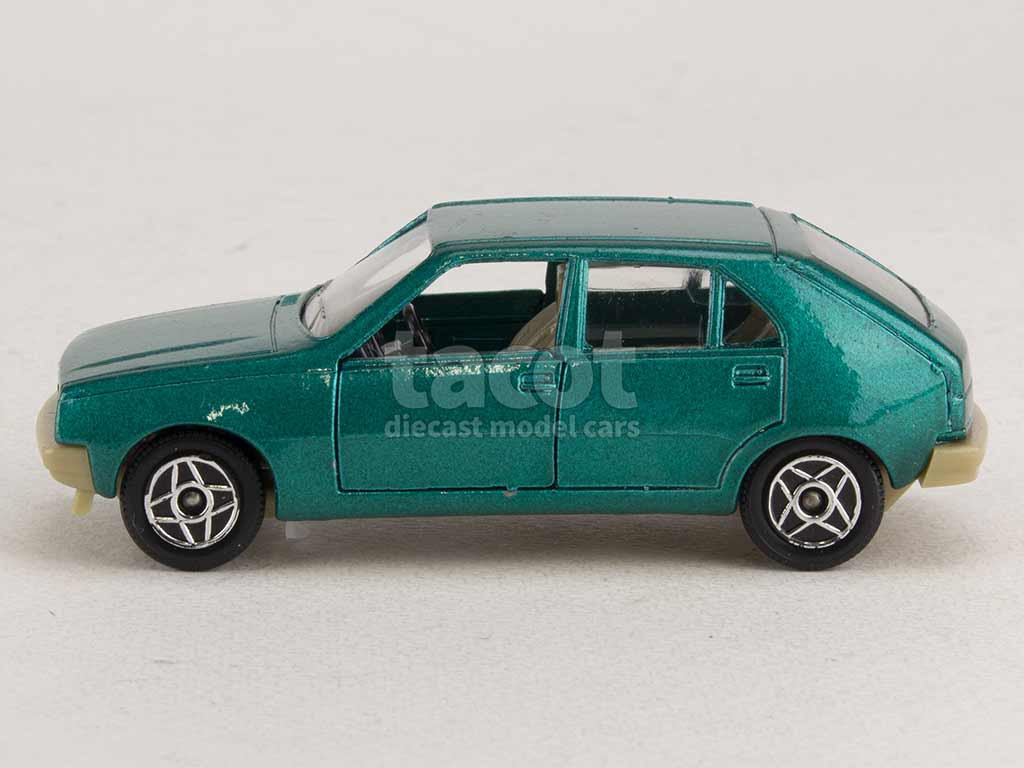 2823 Renault R14 1976