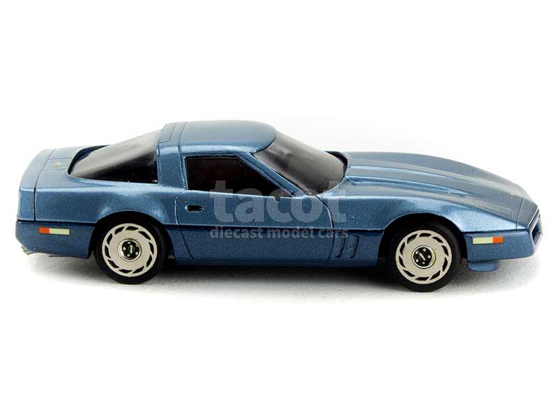 2853 Chevrolet Corvette 1983