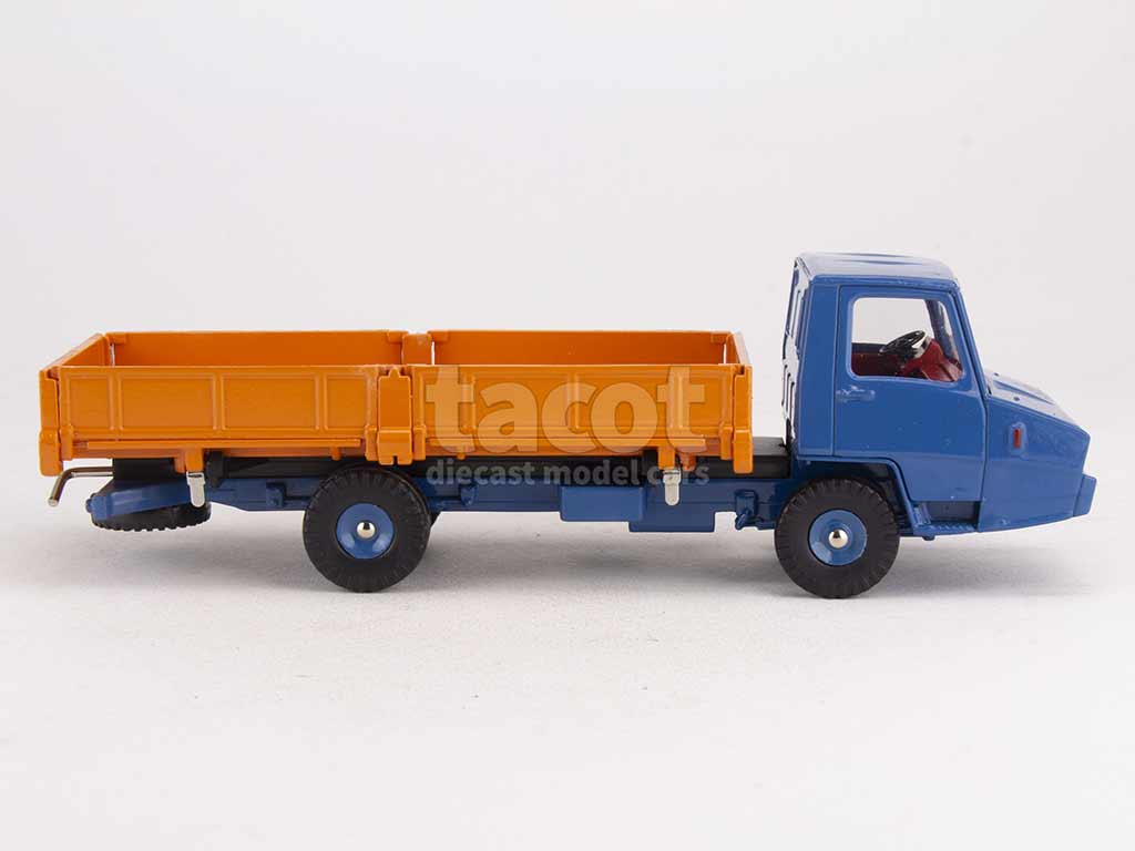 2926 Berliet Stradair Benne