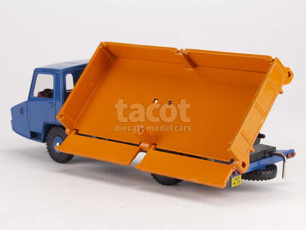 2926 Berliet Stradair Benne