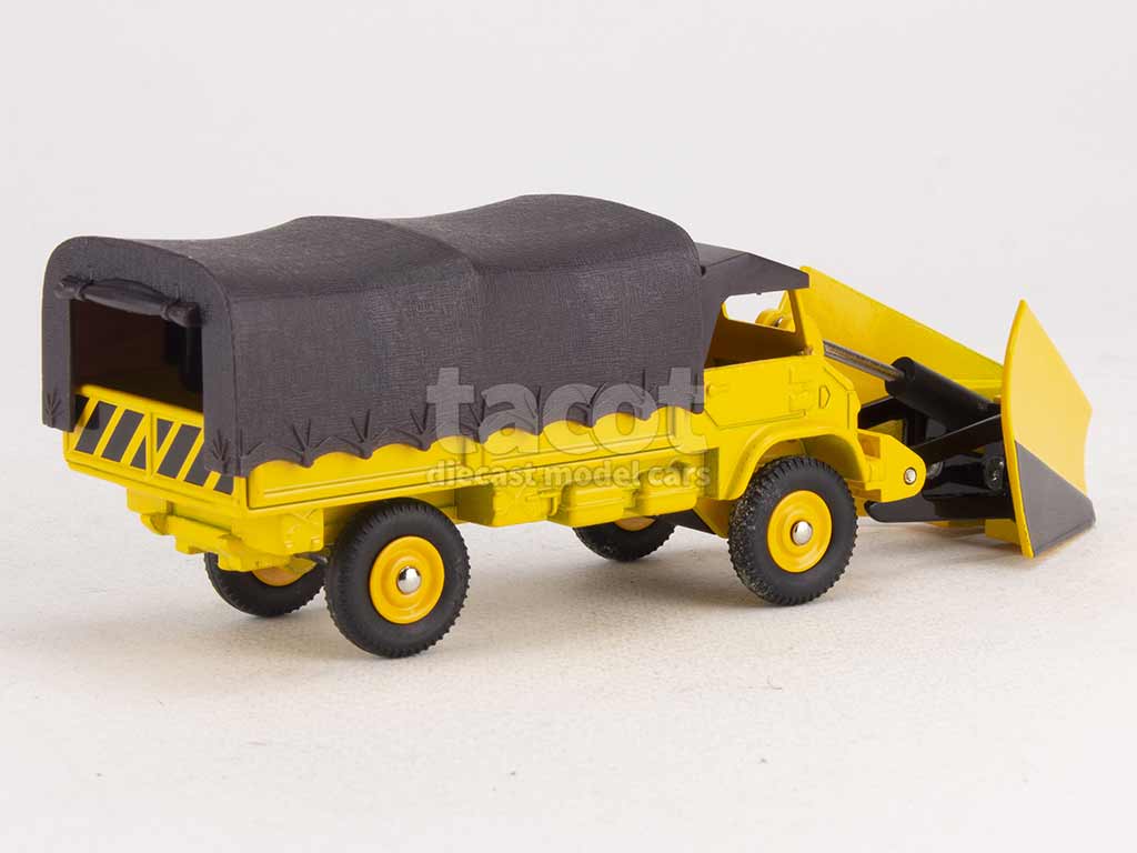 2927 Mercedes Unimog Chasse Neige