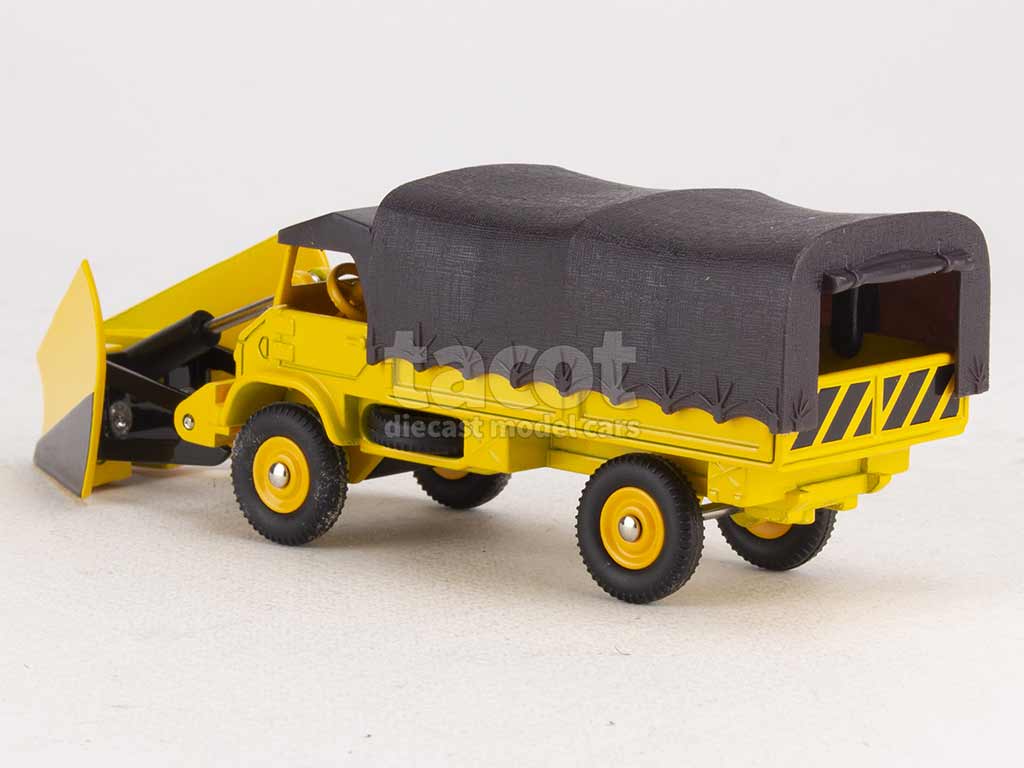 2927 Mercedes Unimog Chasse Neige