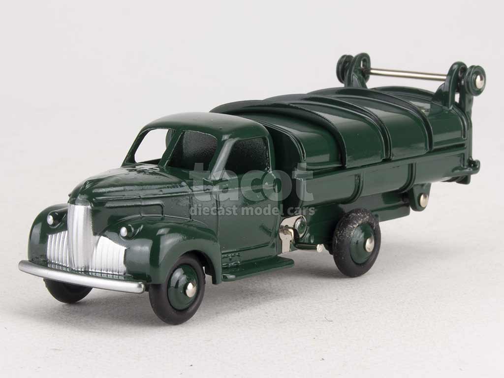 2933 Studebaker Benne &agrave; Ordres Prototype 1951