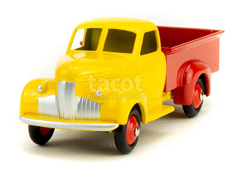 2992 Studebaker Benne 1951