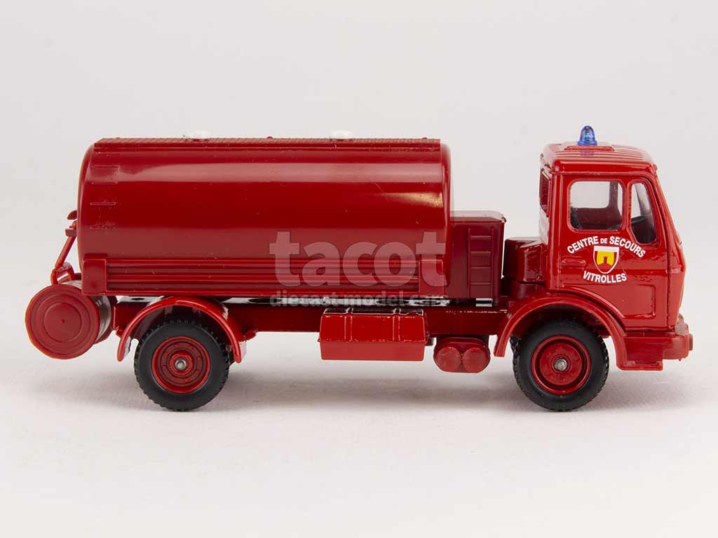 3045 Mercedes Citerne Pompiers