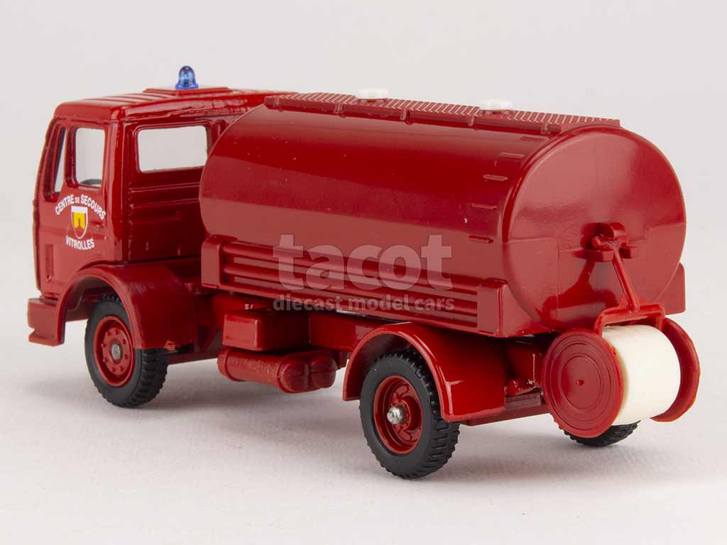 3045 Mercedes Citerne Pompiers