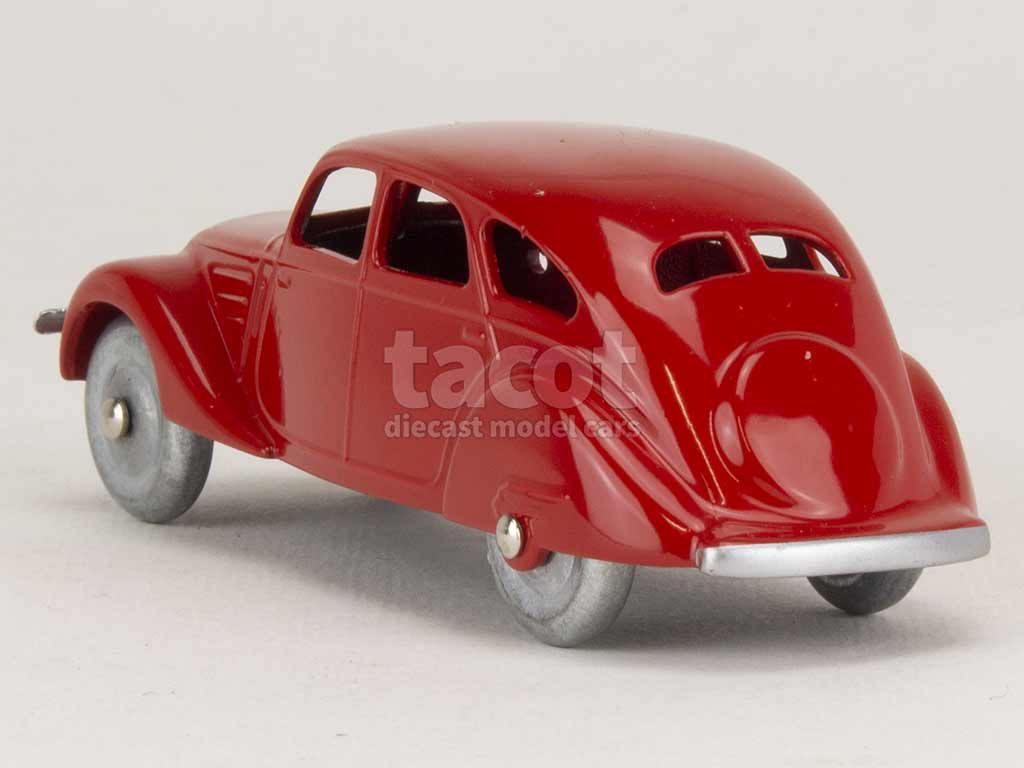 3083 Peugeot 402 1939