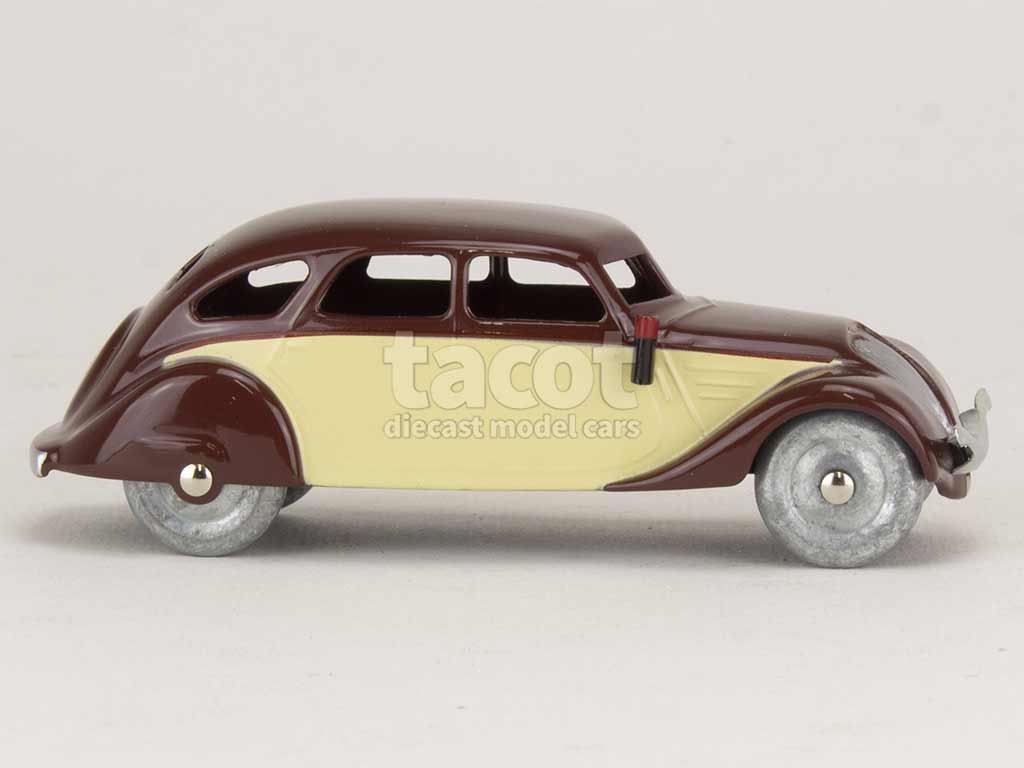 3084 Peugeot 402 Taxi 1939