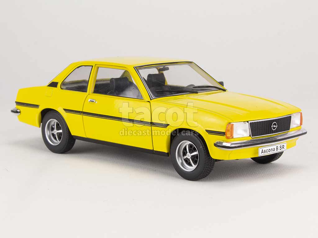 3113 Opel Ascona A 1.9 SR 1975