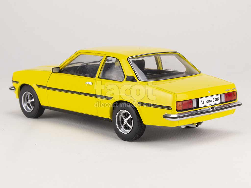 3113 Opel Ascona A 1.9 SR 1975