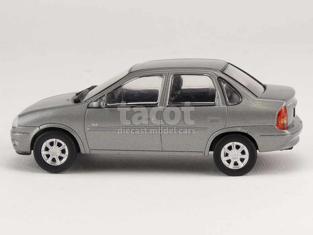 3116 Chevrolet Corsa GLS 1997