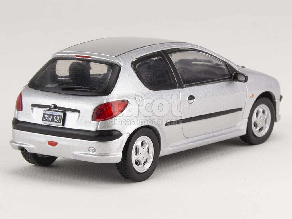 3117 Peugeot 206 XS 1999