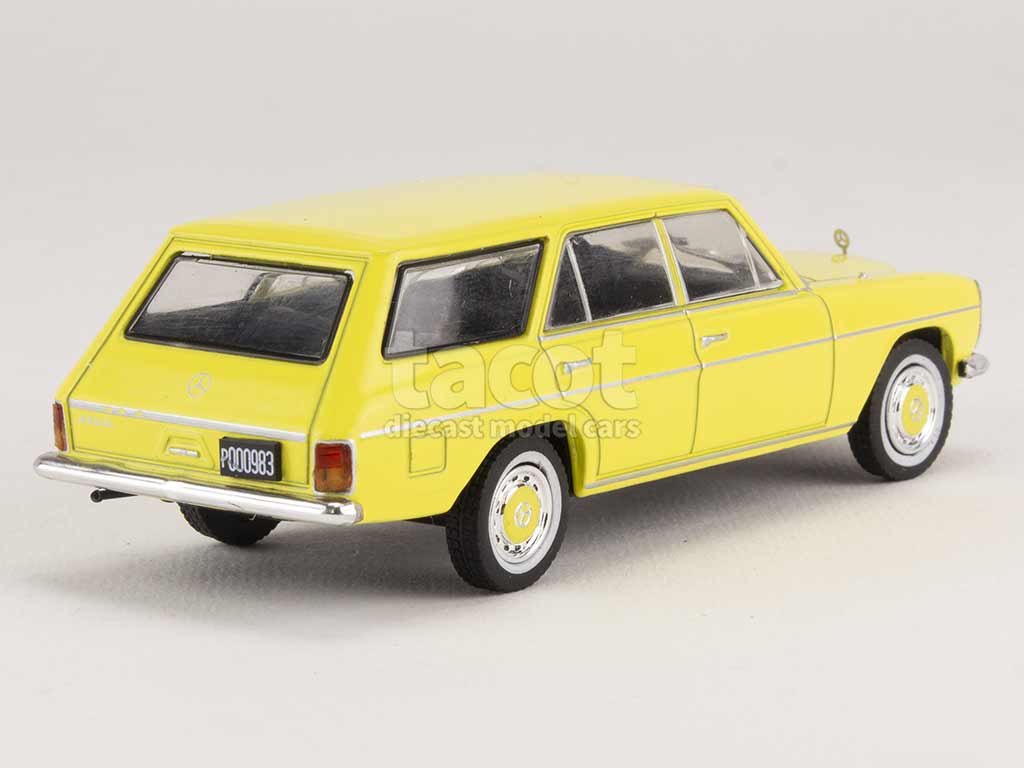 3119 Mercedes 220D/ W115 Break 1972