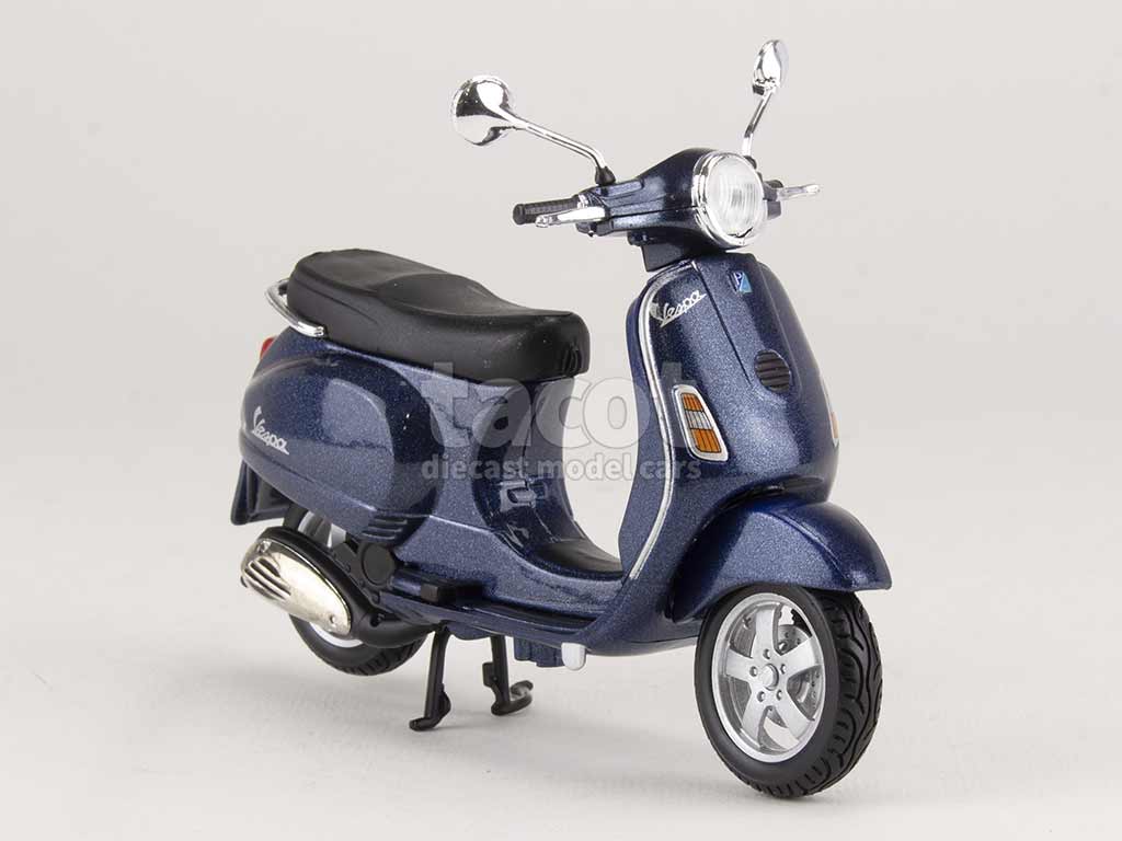 3130 Vespa LX 125 2005