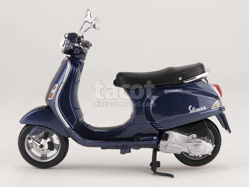 3130 Vespa LX 125 2005