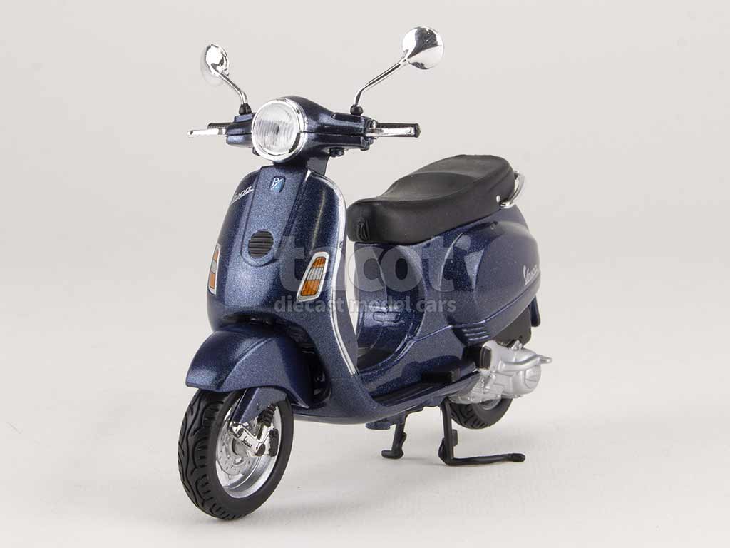 3130 Vespa LX 125 2005
