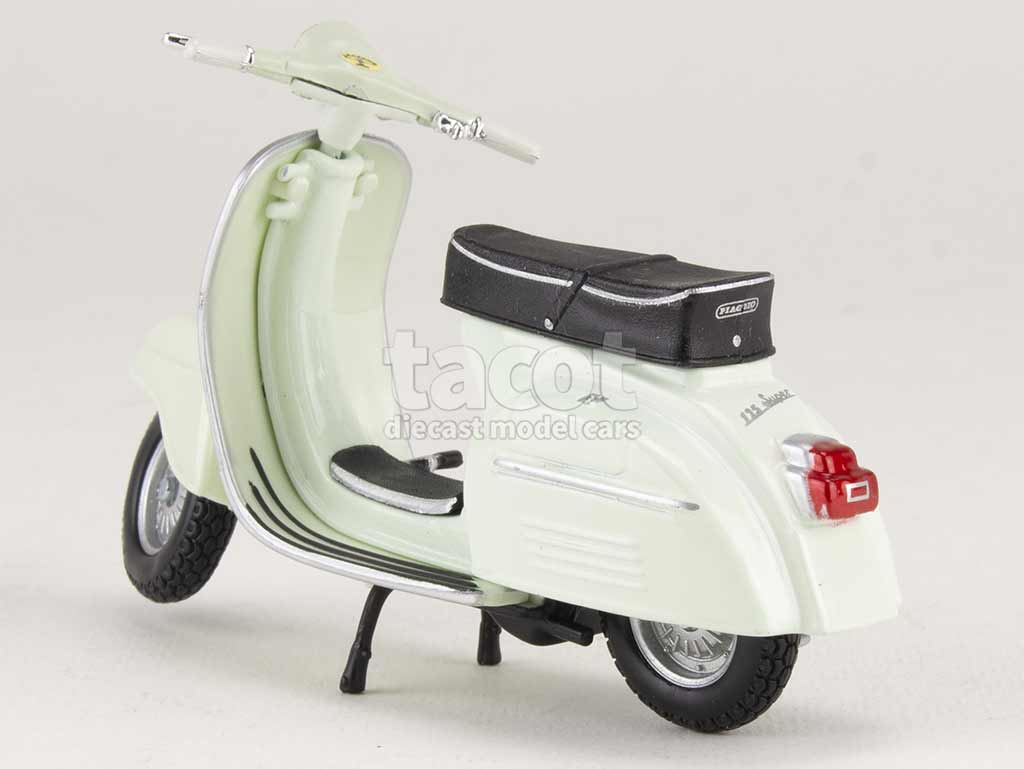 3132 Vespa 125 Super 1965