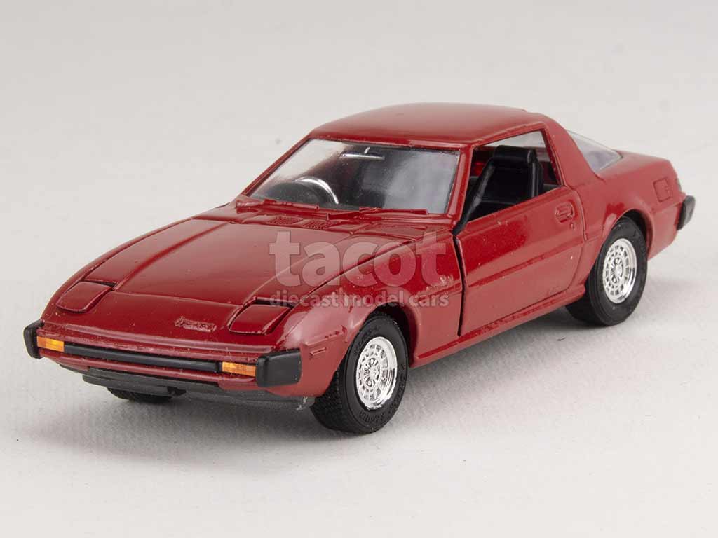 3157 Mazda RX-7 Savanna