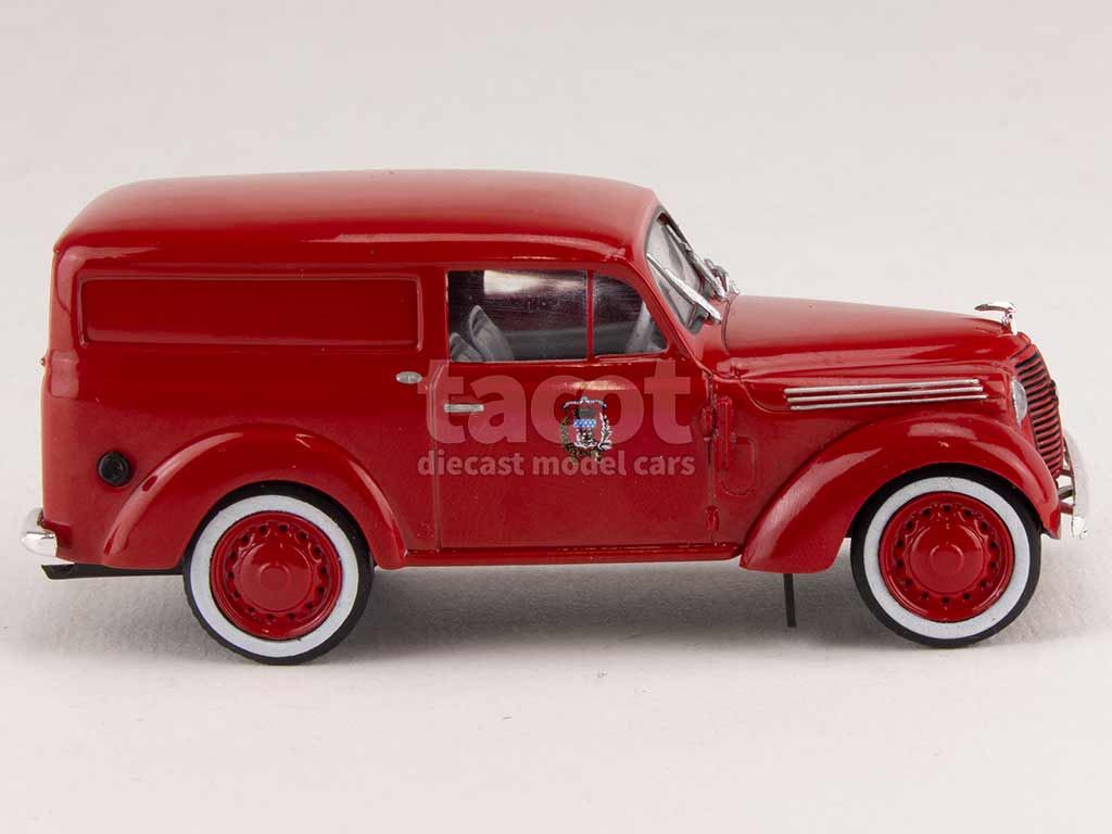 3175 Renault Juvaquatre Pompiers