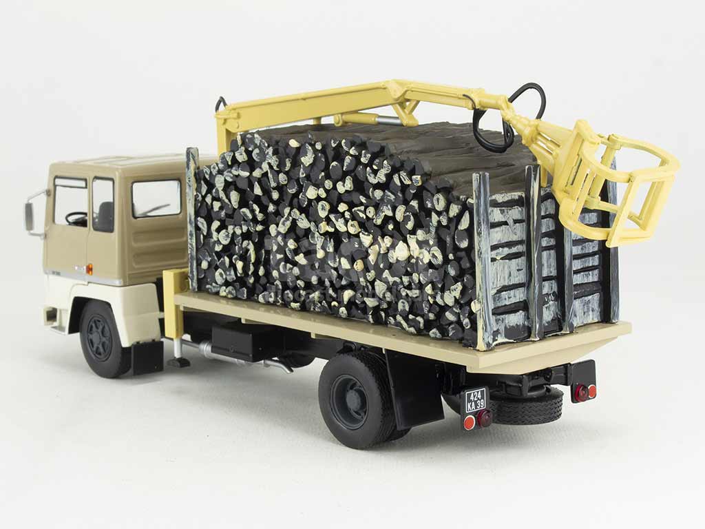 3258 Berliet GR 260 Transport de Bois