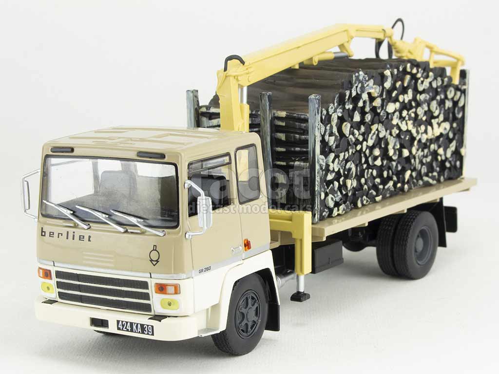 3258 Berliet GR 260 Transport de Bois