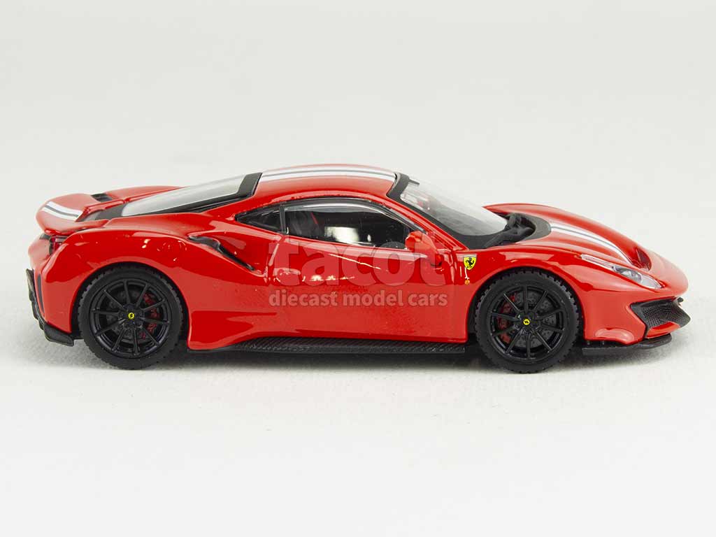 3302 Ferrari 488 Pista 2018