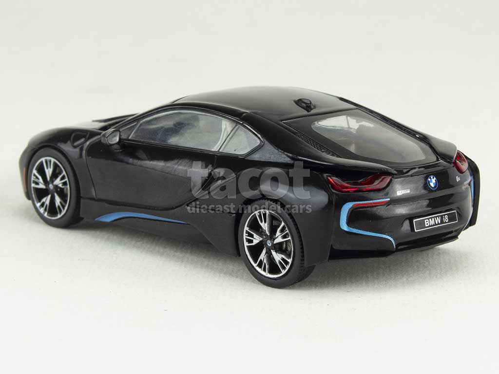3309 BMW i8 2014