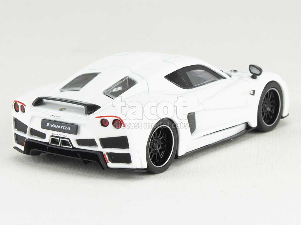 3312 Divers Mazzanti Evantra 2013