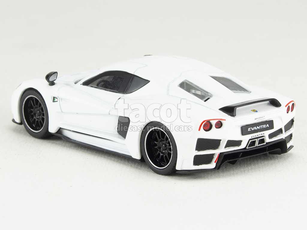 3312 Divers Mazzanti Evantra 2013