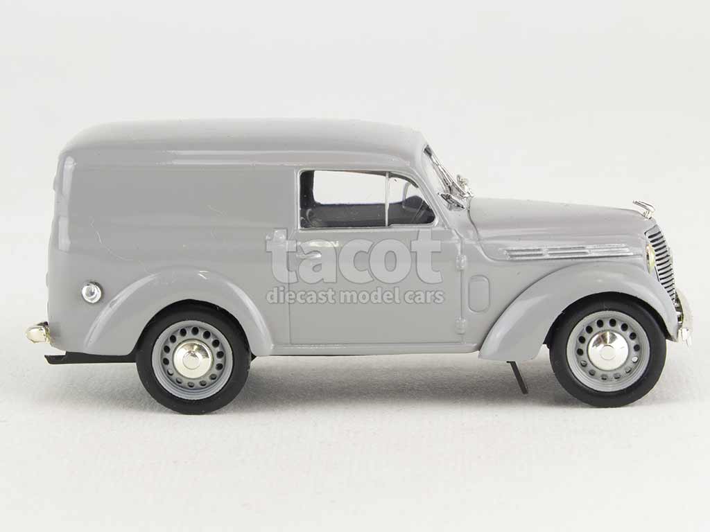 3341 Renault Juvaquatre Dauphinoise Tôlée 1955
