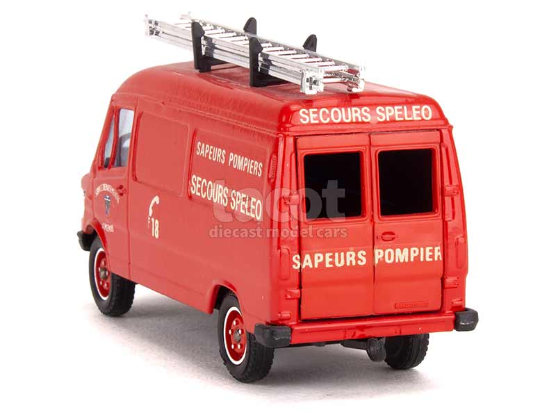 3366 Mercedes 407 D Fourgon Pompiers