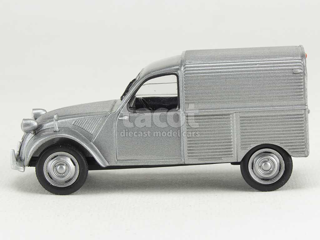 3380 Citro&euml;n 2CV Fourgonnette 1952