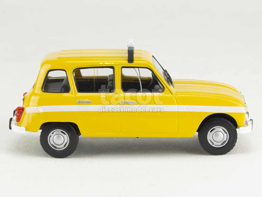3426 Renault R4 Taxi Antananarivo 1962